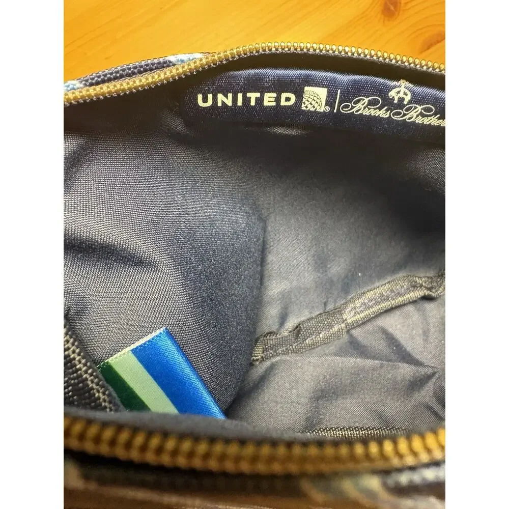 New Brooks Brothers United Airlines Striped Zip Wash/Amenity Bag